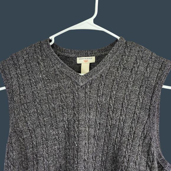 Dockers Men's V-Neck Sleeveless Sweater Vest Large Gray Acrylic - Picture 6 of 6